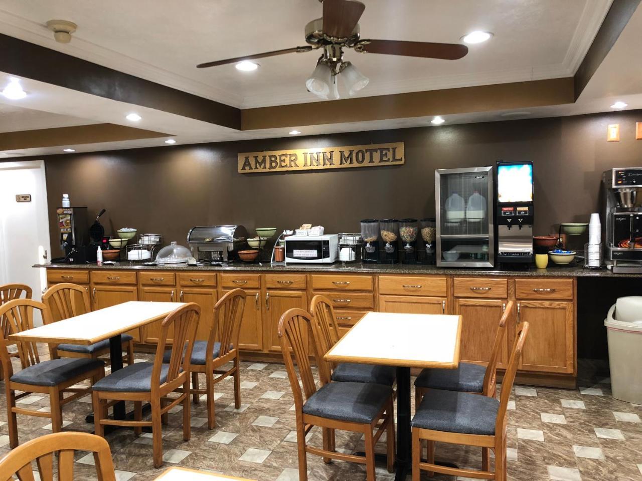 Amber Inn Le Mars Exterior photo